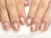 パダアット ヴァラネイル 天神南店(PADA at VALLANAIL)/マグネットネイル/上品ピンク