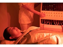 ＜全身パック＋遠赤外線浴＞身体を温めながらの全身運動で理想のボディへ！
