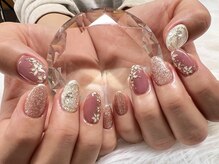 コローレ(Colore)/きらきらお花ネイル