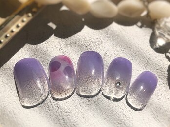 ネイルアンドアイラッシュ ブレス エスパル山形本店(BLESS)/ふんわりドットネイル