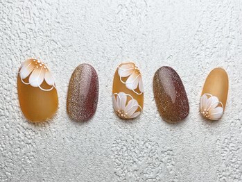 ネイルブレイク リリア(Nail Break lilia)/【初回オフ無料】フラワーネイル