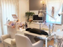 プライベート空間で終始リラックスして頂きながら施術致します。