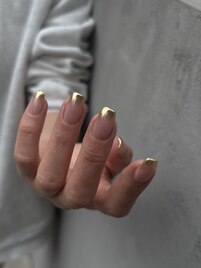 gold mirror