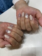 フェアリーアイ(fairy eye)/お花ネイル