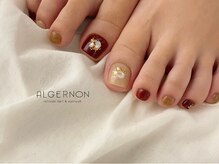 アルジャーノン リトリート(ALGERNON retreat)/秋のフットネイル