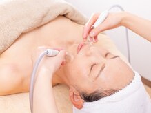 メナードフェイシャルサロン 坂戸芦山公園前/ガラス管