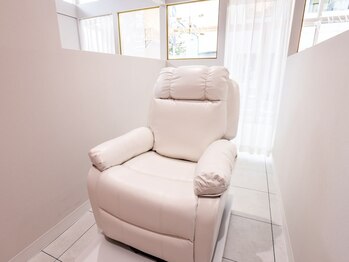 ルルバイアズール 草加店(LULU by azule)/個室で周りを気にしない!!