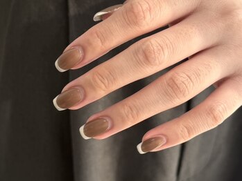 フレンチネイル×ベースマグ