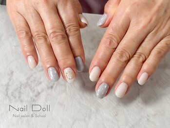 ネイルドール(Nail Doll)/雪ネイル