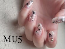 エムユーファイブネイル(MU5-nail)