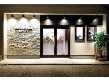 リーフ(LEAF)/外観