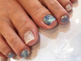ブルー×ホワイトシェルネイル