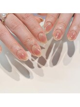 ノラ シブヤ(NORA SHIBUYA)/チークネイル