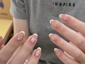 ヴィーナスネイル(Venus Nail)/高級感 上品ネイル フレンチ