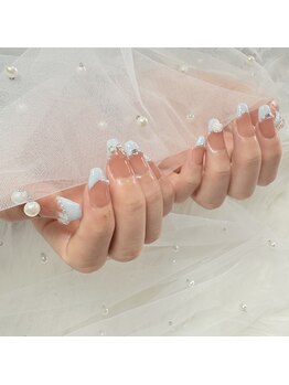 ワイワイディーエス(YYDS)/