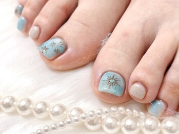 サンパ(Sympa)の写真/≪サンダルから覗く足先もお洒落ネイルで気分UP♪≫ワンカラー/ラメグラ/マグネットやフラッシュネイル