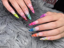 スカルプヨーヨーネイル