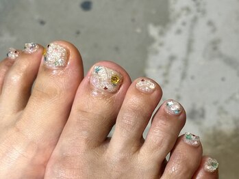 サトリネイルルーム(Satoril..nail room)/星グリッター/お持ち込みdesign