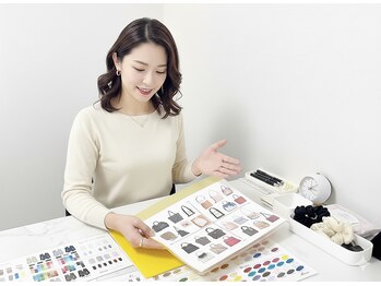 スタイルラボ 名古屋栄(StyleLabo)/顔タイプ診断の様子