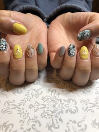 手描きフラワーネイル☆