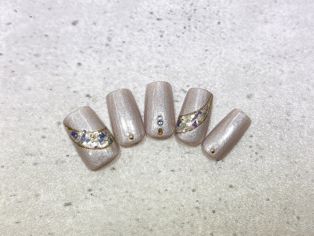 【ハンド】デザイン代込　定額ジェルネイルデザイン　￥4600〜