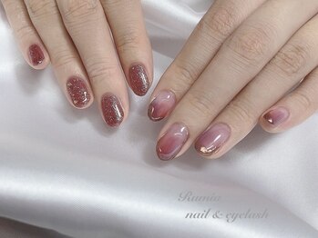 ルミア(Rumia)/アシンメトリー艶ネイル