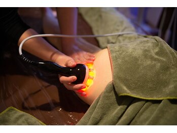 サロン ド ディジェール(Salon de Degel)/EMS吸引セルも筋肉もアプローチ