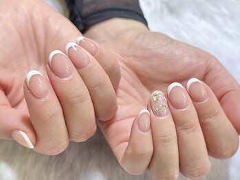 サラ ネイル(Sara Nail)/フレンチ×ラメネイル