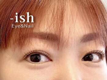 イッシュ(-ish)/【パリジェンヌラッシュリフト】