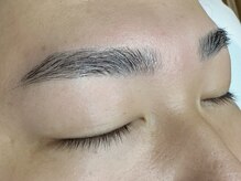 エリス 京橋(Eliss)/メンズハリウッドブロウリフト