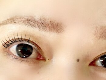 コーラル(coral)の写真/自然にまつ毛が伸びた様な自然で美しい目元を演出☆高技術×丁寧な施術で,モチが良く美しいまつげが持続◎