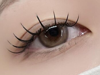 インザピンクリリー(in the pink LILY)の写真/圧倒的キープ力☆束感まつ毛が叶う！バインドロック60束￥6000～☆☆