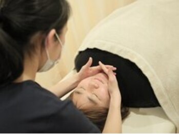 きらり整体 河内花園院の写真/顔の歪みやたるみなどをケア!悩みに合わせた施術が選択できる内容で美を整える癒やし☆