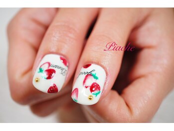 ピアシェ(Piache)/手描き苺