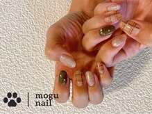 モグネイル(Mogunail)/チェック/冬ネイル/ブラウン