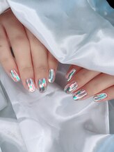 ティディーネスト(Tidynest)/氷ネイル