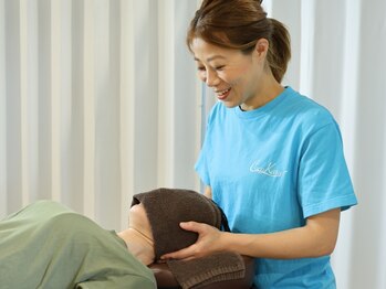 ココカラ(CocoKara)の写真/経験豊富なスタッフによるこだわりの手技で、キュッと引き締まった理想のフェイスラインに！結果に自信◎