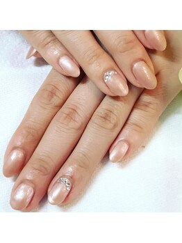 お気軽ビューティエーヴィヒ(Ewig)/シンプルネイルもお任せ下さい♪