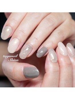 たゆ ネイル(たゆnail)/グレー透明感ニュアンスネイル