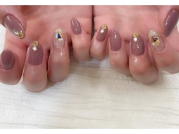 ヴェルーチェ(Veluce)/シンプルニュアンスネイル