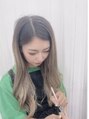 アンダーバーホワイト 大阪上本町店(_WHITE) 甲山 光江