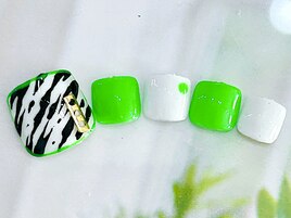 フット定額ネイル☆7700円