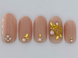 625ジェル￥7678スカルプ￥10978