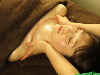 コリとり屋 手宮店/腕,デコルテオイル