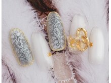 ネイルサロンラグジュアリー 梅田店(LUXURY)/ダマスク柄ネイル