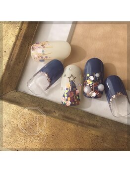 クオーツ(QUARTZ)/クリスマスネイル