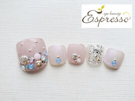 フットネイル　シェルネイル
