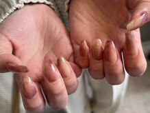 フィグ(fig.)の雰囲気（もやっとなニュアンスnail◎）