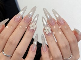 大人気マグネットネイル