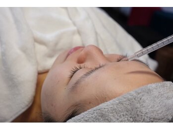 チョクチョクサロン(CHOKCHOK. Salon)/エステでシリンジ!?